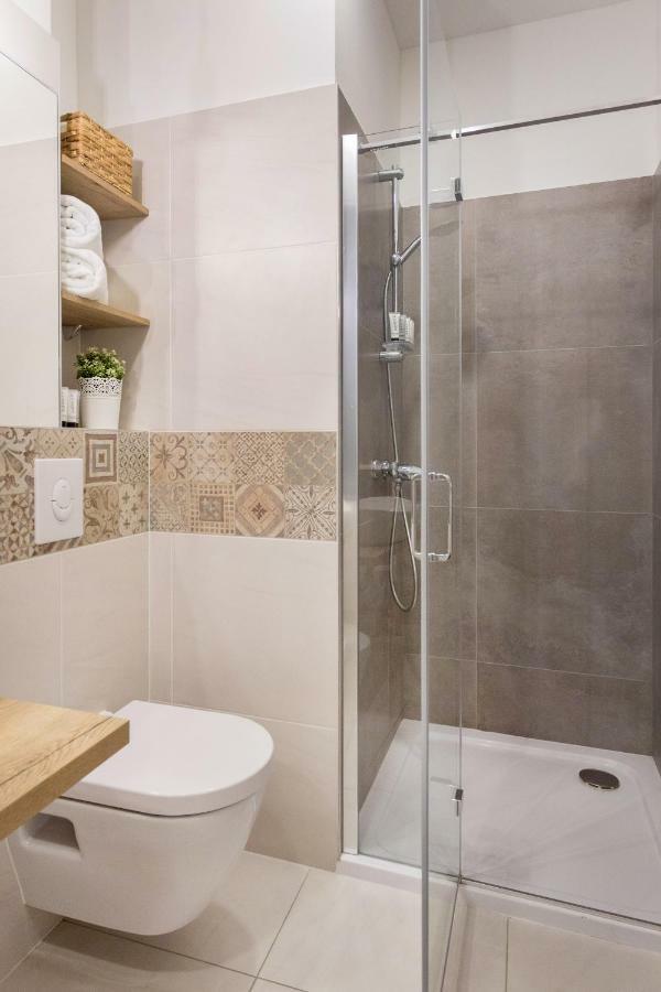 Studio Apartments Near Park Zrinjevac Zagreb Luaran gambar
