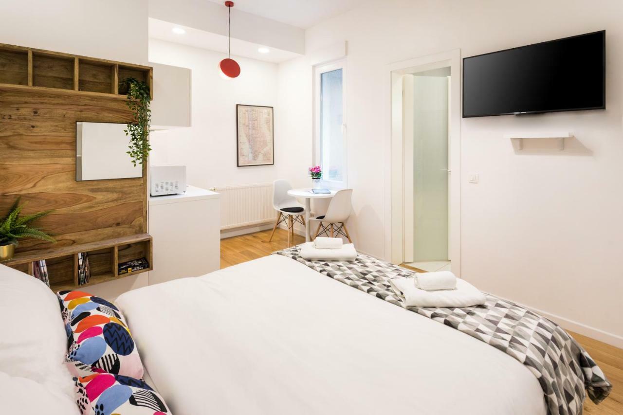 Studio Apartments Near Park Zrinjevac Zagreb Luaran gambar