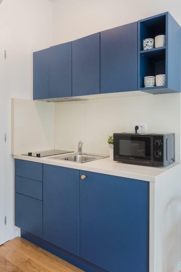 Studio Apartments Near Park Zrinjevac Zagreb Luaran gambar