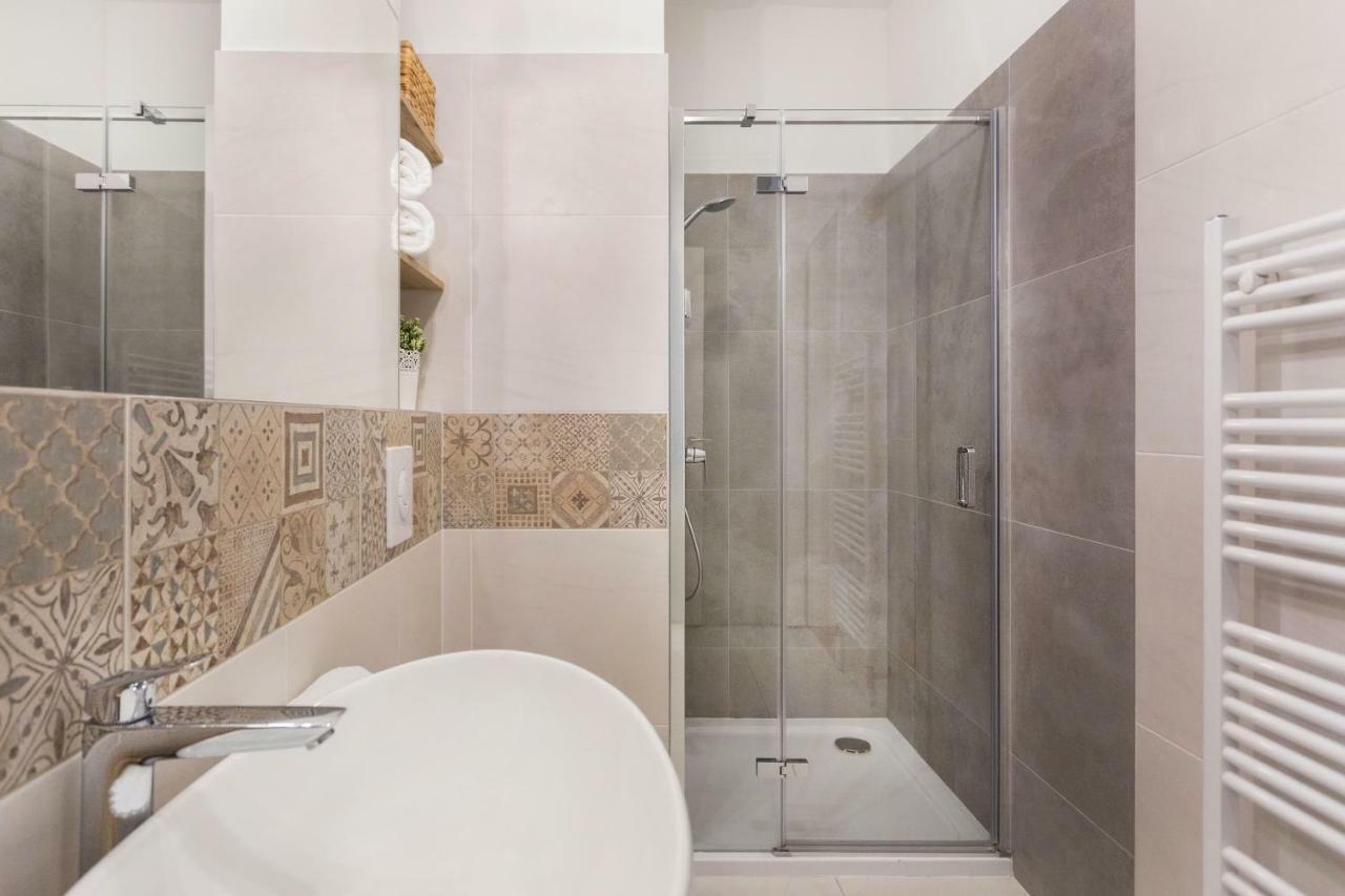 Studio Apartments Near Park Zrinjevac Zagreb Luaran gambar