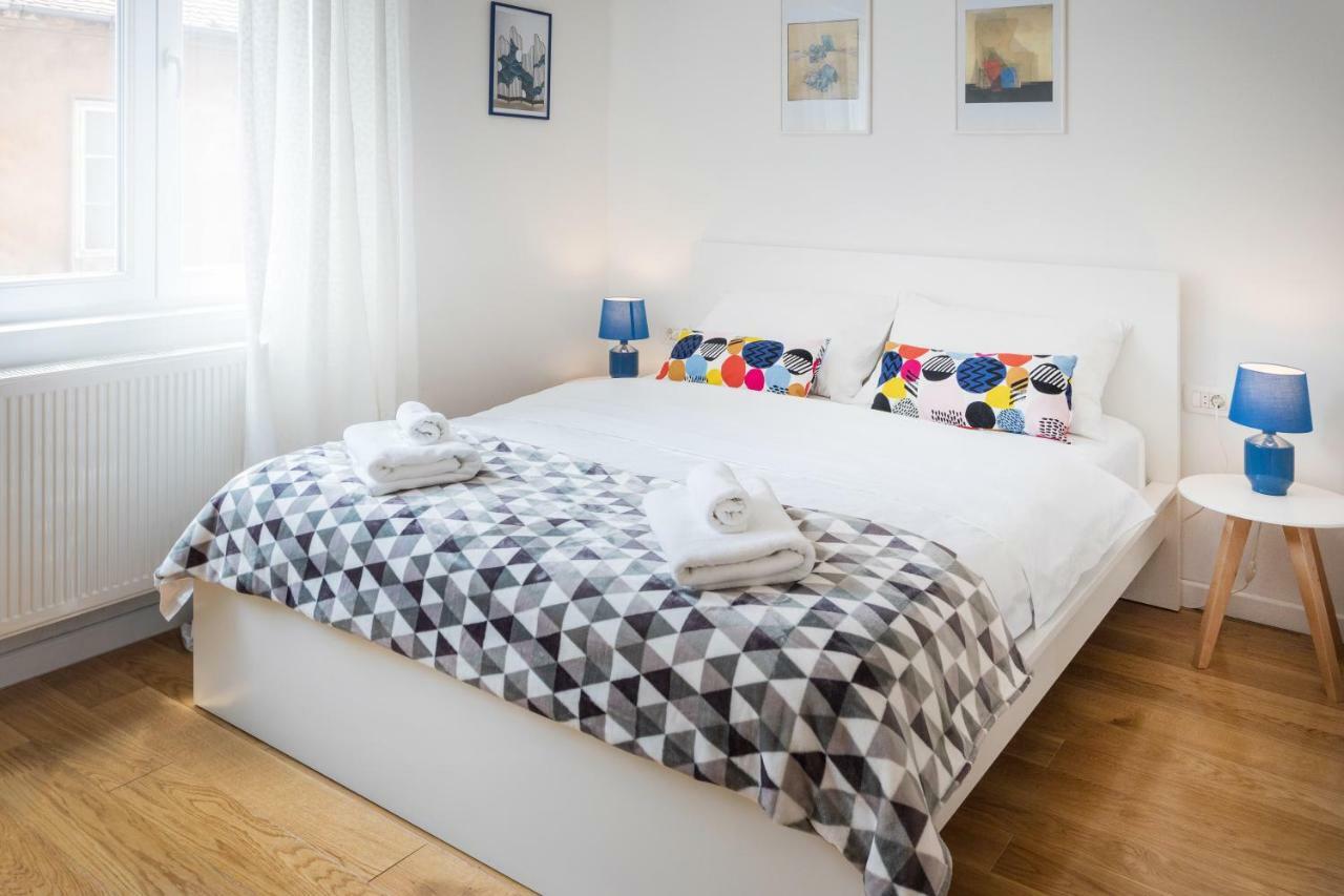 Studio Apartments Near Park Zrinjevac Zagreb Luaran gambar