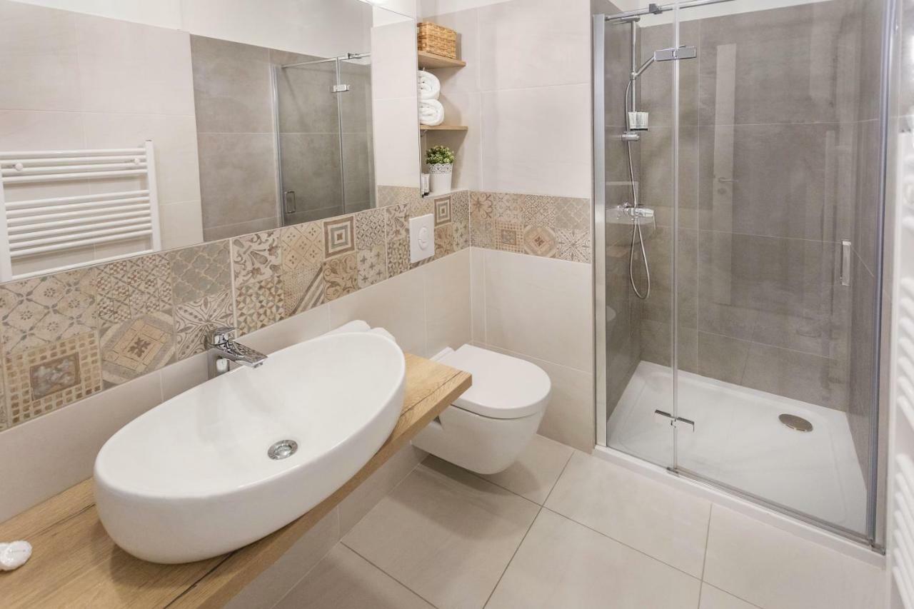 Studio Apartments Near Park Zrinjevac Zagreb Luaran gambar